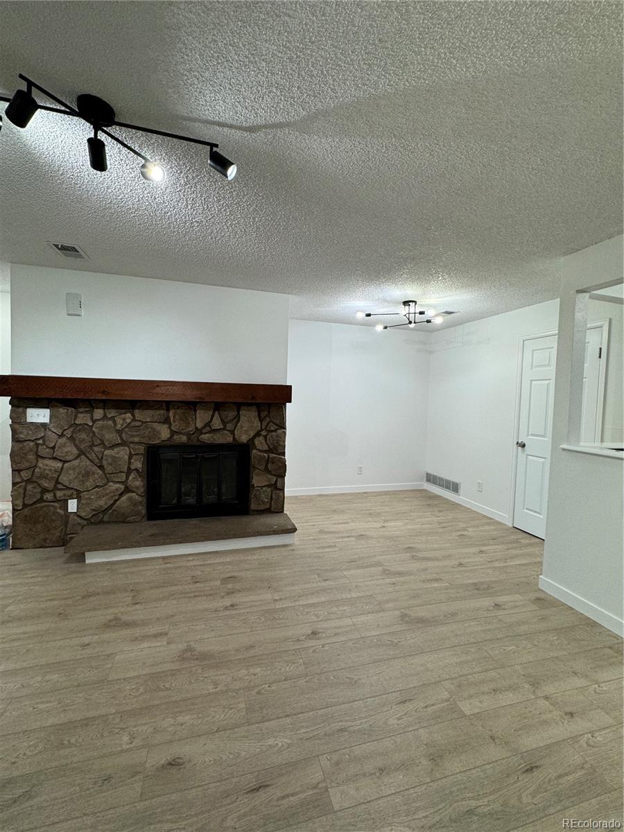 10970 Florida Avenue #203, Lakewood, CO 80232, 1 Bedroom Bedrooms, ,1 BathroomBathrooms,Residential,For Sale,Lochwood Landing,Florida,REC2826609