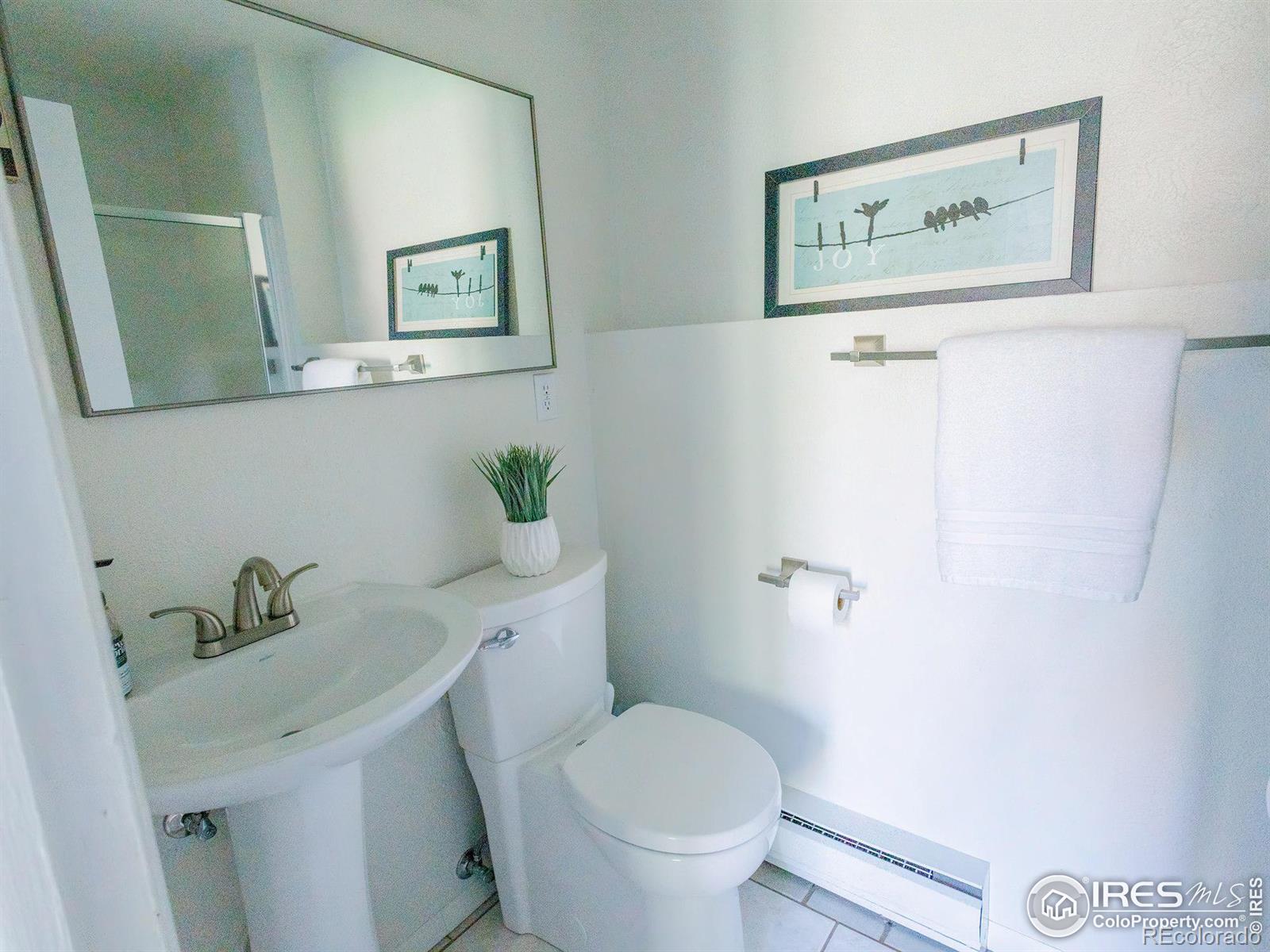 3707 Telluride Circle, Boulder, CO 80305, 3 Bedrooms Bedrooms, ,2 BathroomsBathrooms,Residential,For Sale,Telluride,RECIR1019880