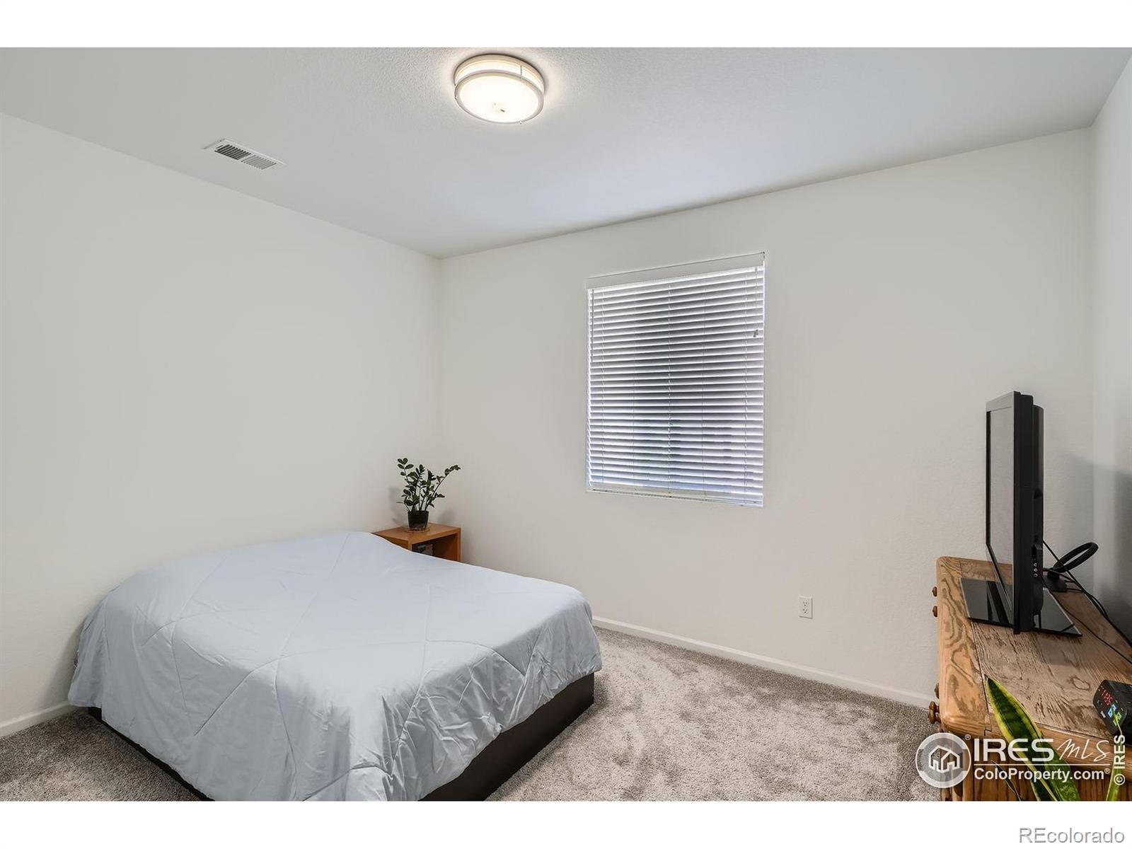 17215 Center Place, Aurora, CO 80017, 3 Bedrooms Bedrooms, ,3 BathroomsBathrooms,Residential,For Sale,Center,RECIR1020082