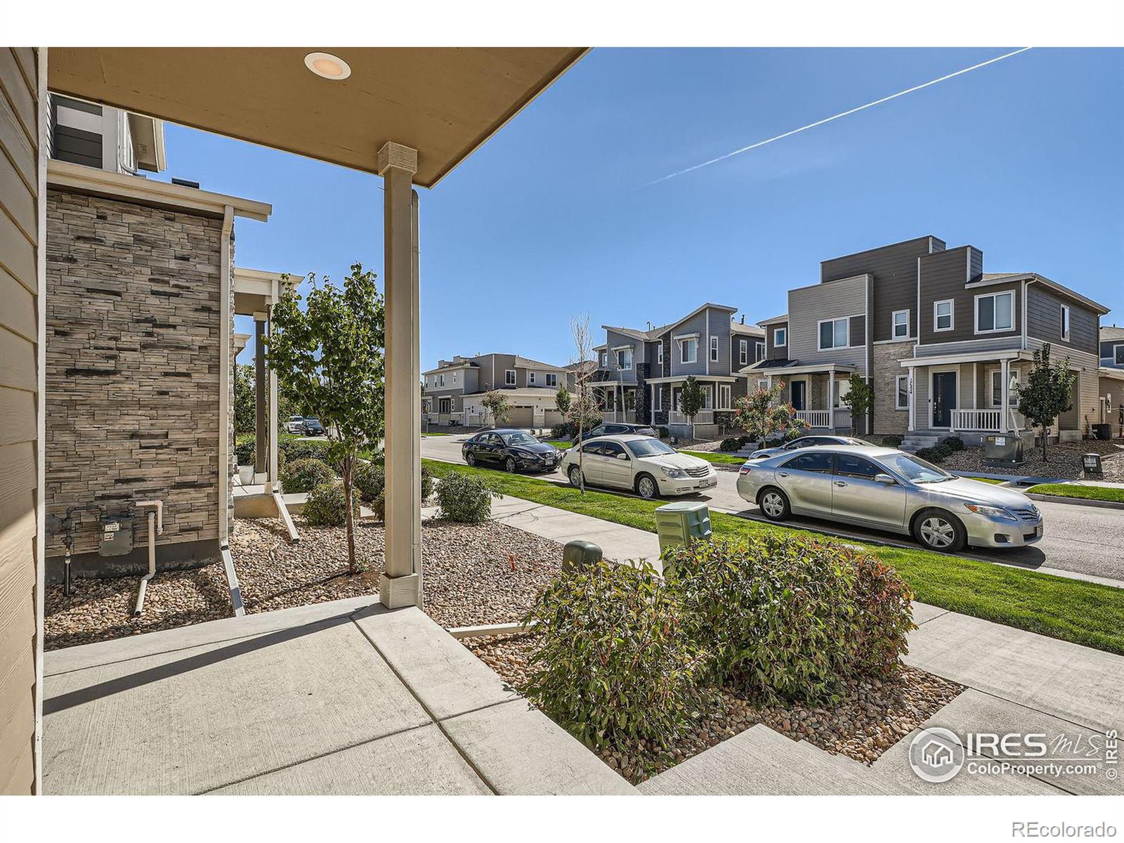 17215 Center Place, Aurora, CO 80017, 3 Bedrooms Bedrooms, ,3 BathroomsBathrooms,Residential,For Sale,Center,RECIR1020082