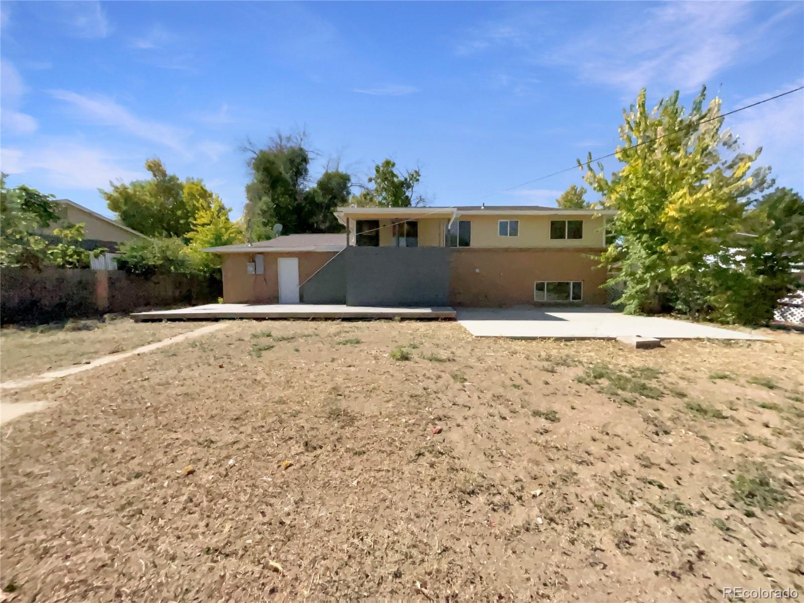 418 Victor Way, Aurora, CO 80012, 4 Bedrooms Bedrooms, ,2 BathroomsBathrooms,Residential,For Sale,Victor,REC6910062