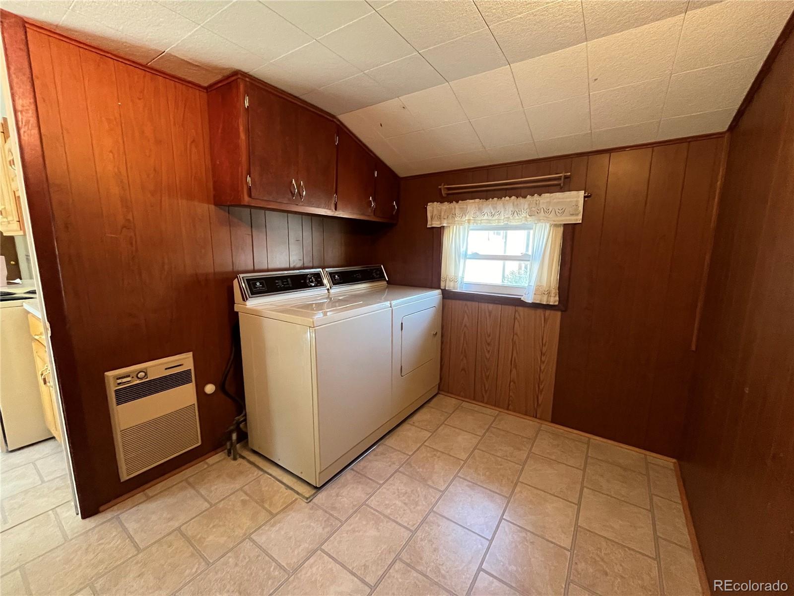 311 Illinois Avenue, Stratton, CO 80836, 4 Bedrooms Bedrooms, ,3 BathroomsBathrooms,Residential,For Sale,Illinois,REC2746907