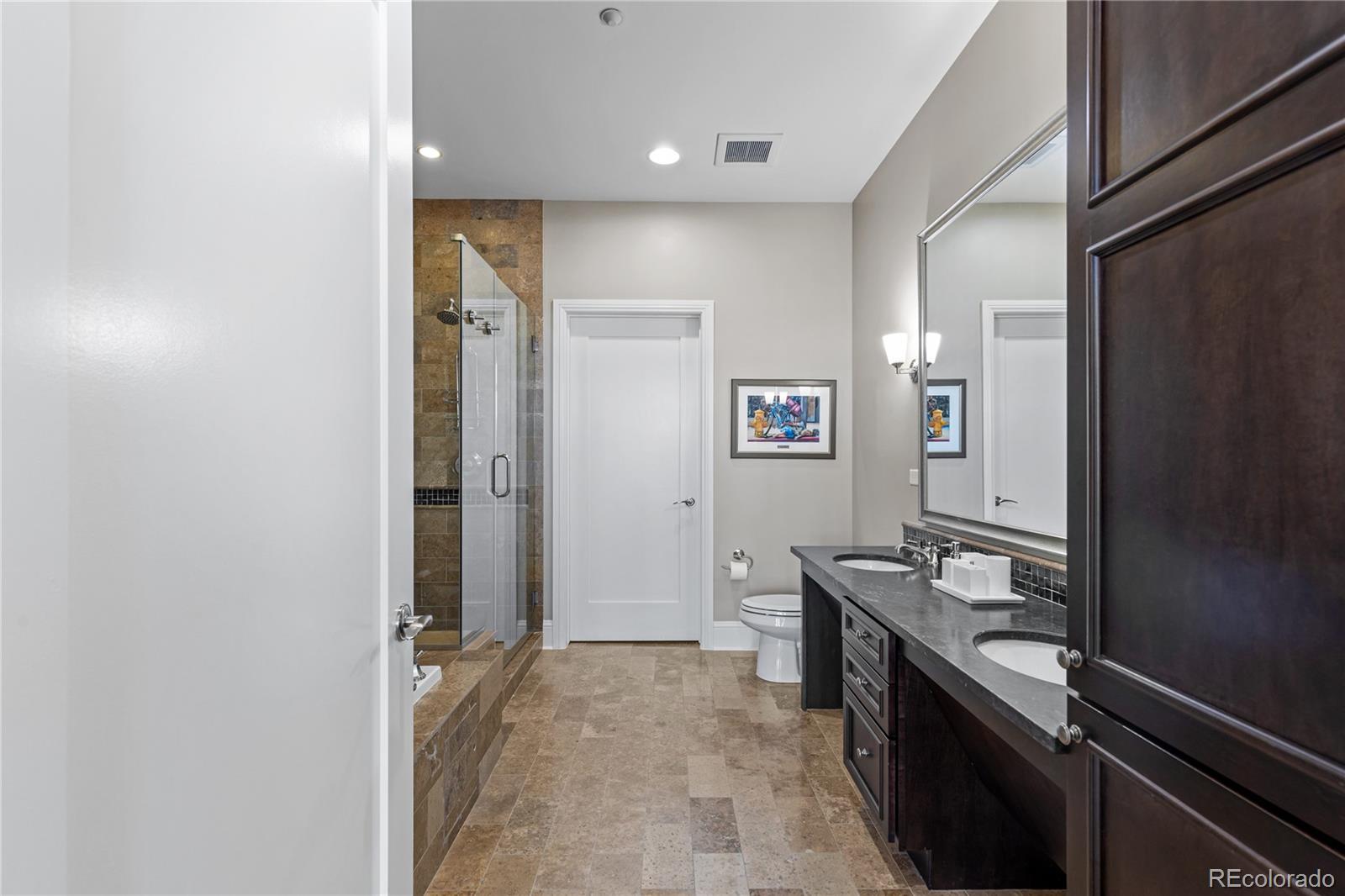 7600 Landmark Way #1107, Greenwood Village, CO 80111, 2 Bedrooms Bedrooms, ,3 BathroomsBathrooms,Residential,For Sale,Landmark,REC9136190