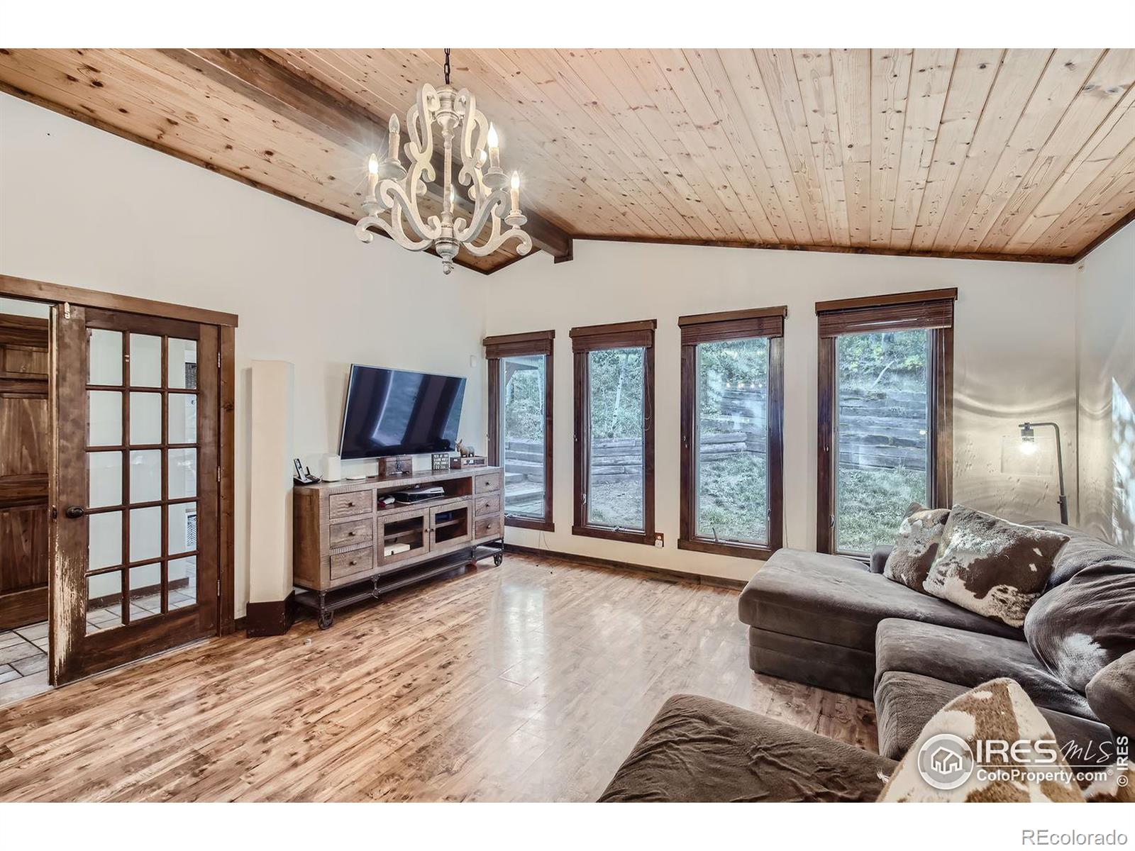 86 Tall Pine Lane, Boulder, CO 80302, 3 Bedrooms Bedrooms, ,3 BathroomsBathrooms,Residential,For Sale,Tall Pine,RECIR1019953