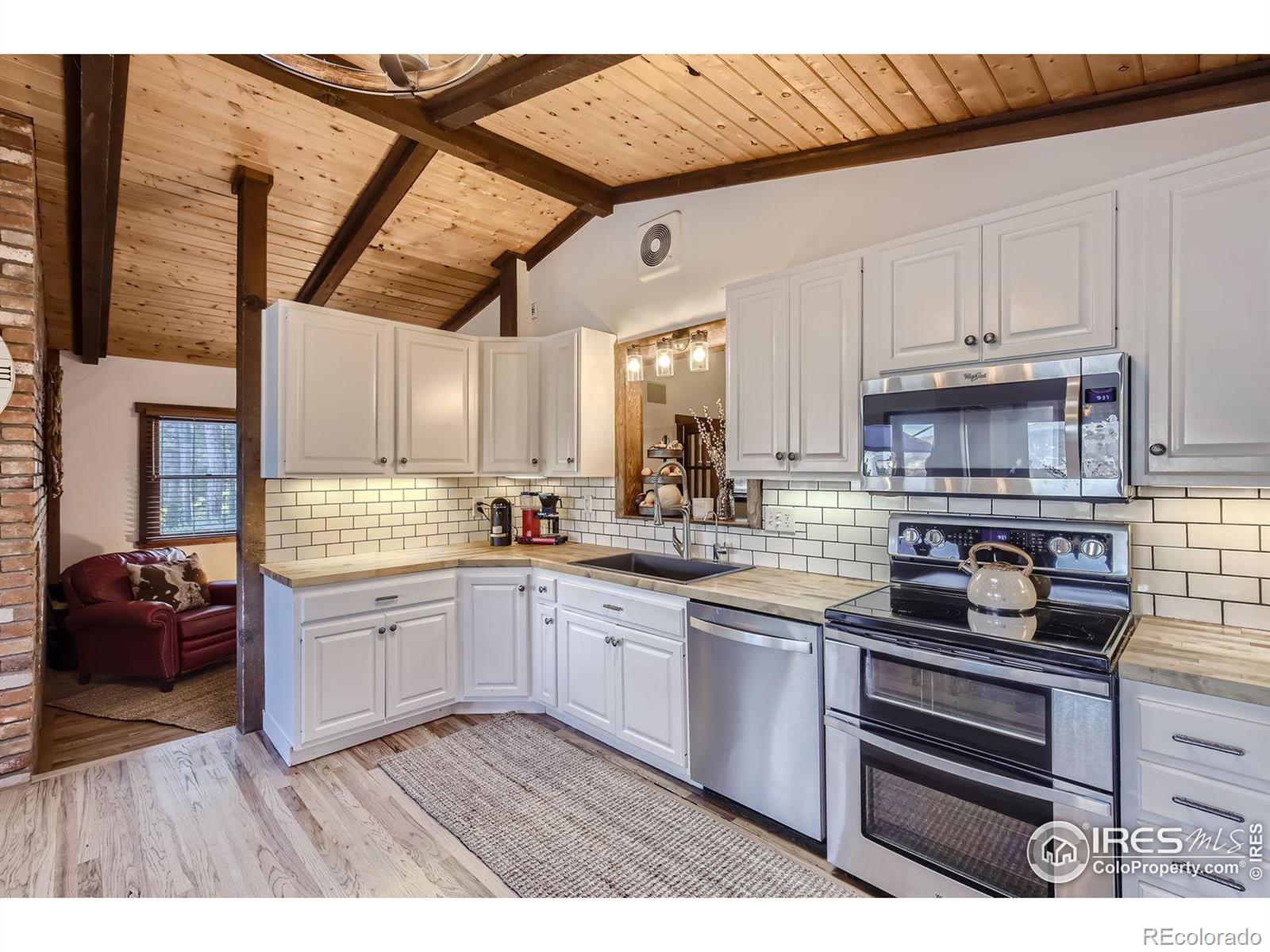 86 Tall Pine Lane, Boulder, CO 80302, 3 Bedrooms Bedrooms, ,3 BathroomsBathrooms,Residential,For Sale,Tall Pine,RECIR1019953