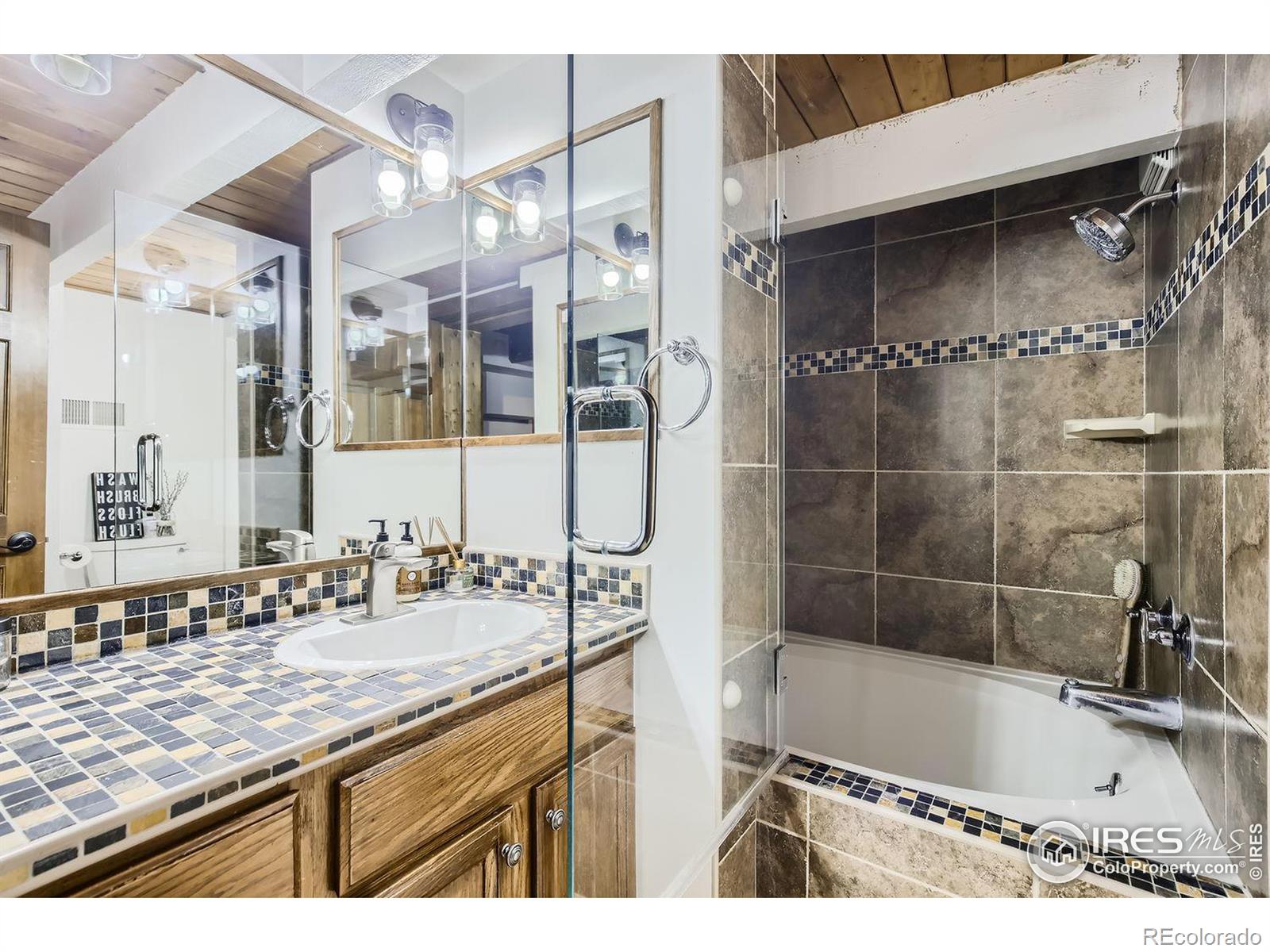 86 Tall Pine Lane, Boulder, CO 80302, 3 Bedrooms Bedrooms, ,3 BathroomsBathrooms,Residential,For Sale,Tall Pine,RECIR1019953