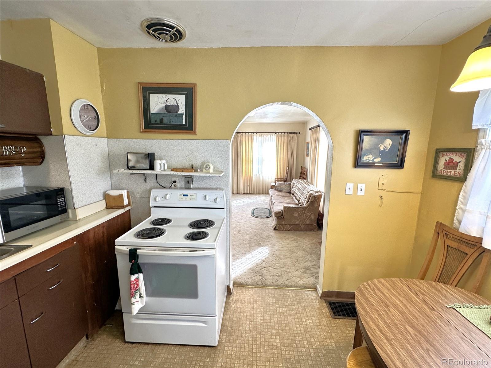 523 Main Avenue, Flagler, CO 80815, 3 Bedrooms Bedrooms, ,3 BathroomsBathrooms,Residential,For Sale,Main,REC4025170