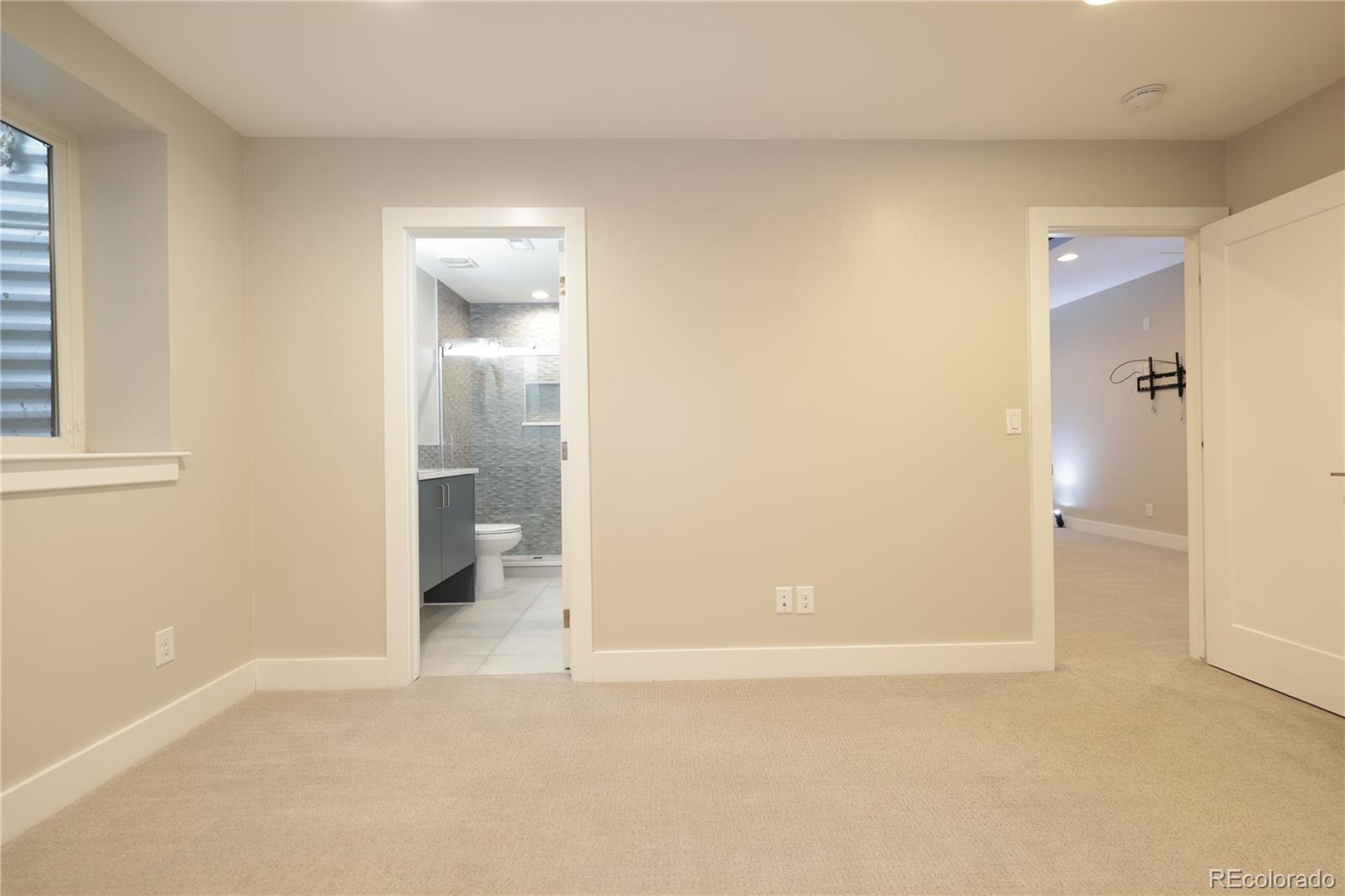 3205 Quivas Street, Denver, CO 80211, 4 Bedrooms Bedrooms, ,5 BathroomsBathrooms,Rental,For Rent,Quivas,REC6104883