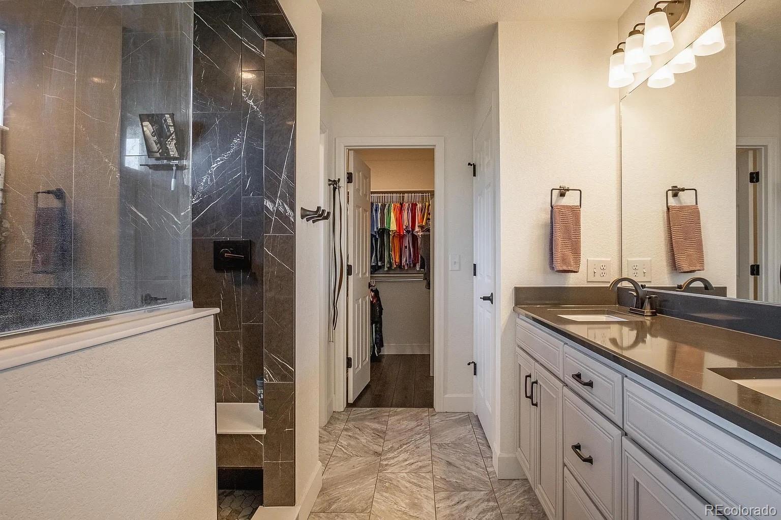 4105 Picadilly Court, Aurora, CO 80019, 3 Bedrooms Bedrooms, ,3 BathroomsBathrooms,Residential,For Sale,Picadilly,REC8043945