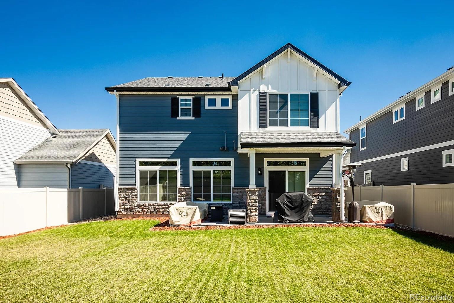 4105 Picadilly Court, Aurora, CO 80019, 3 Bedrooms Bedrooms, ,3 BathroomsBathrooms,Residential,For Sale,Picadilly,REC8043945