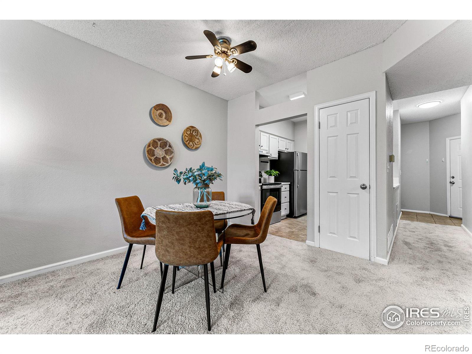 7488 Singing Hills Drive, Boulder, CO 80301, 2 Bedrooms Bedrooms, ,2 BathroomsBathrooms,Residential,For Sale,Singing Hills,RECIR1019787