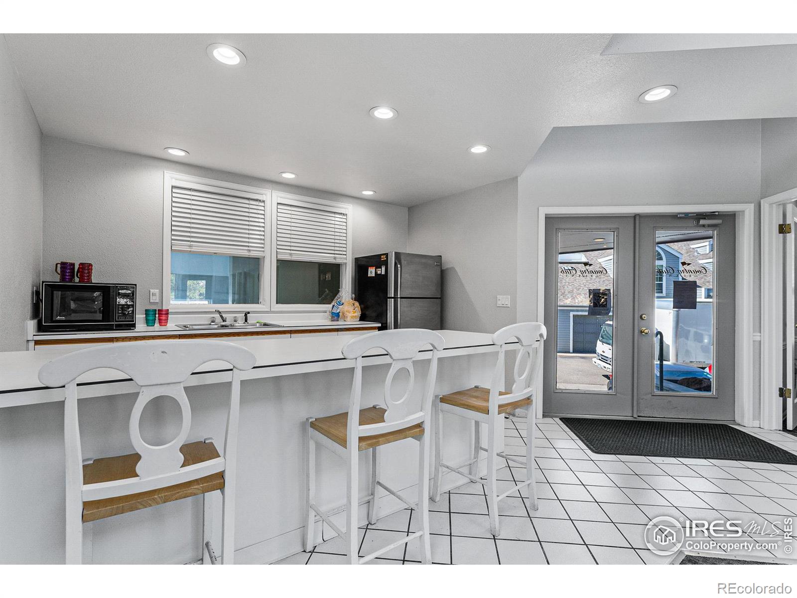 7488 Singing Hills Drive, Boulder, CO 80301, 2 Bedrooms Bedrooms, ,2 BathroomsBathrooms,Residential,For Sale,Singing Hills,RECIR1019787