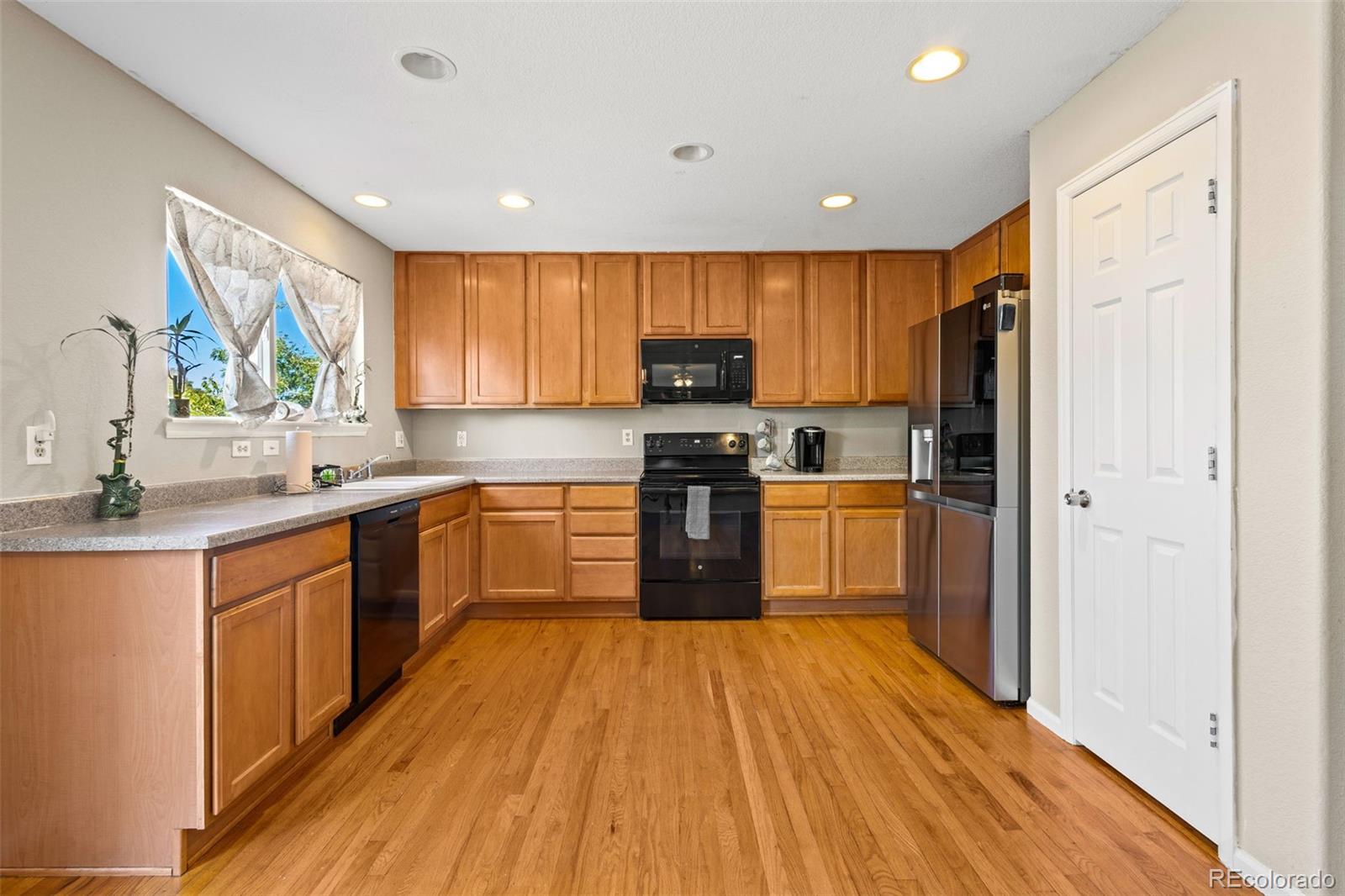 5279 Lost Meadow Trail, Castle Rock, CO 80104, 4 Bedrooms Bedrooms, ,3 BathroomsBathrooms,Residential,For Sale,Lost Meadow,REC9439757