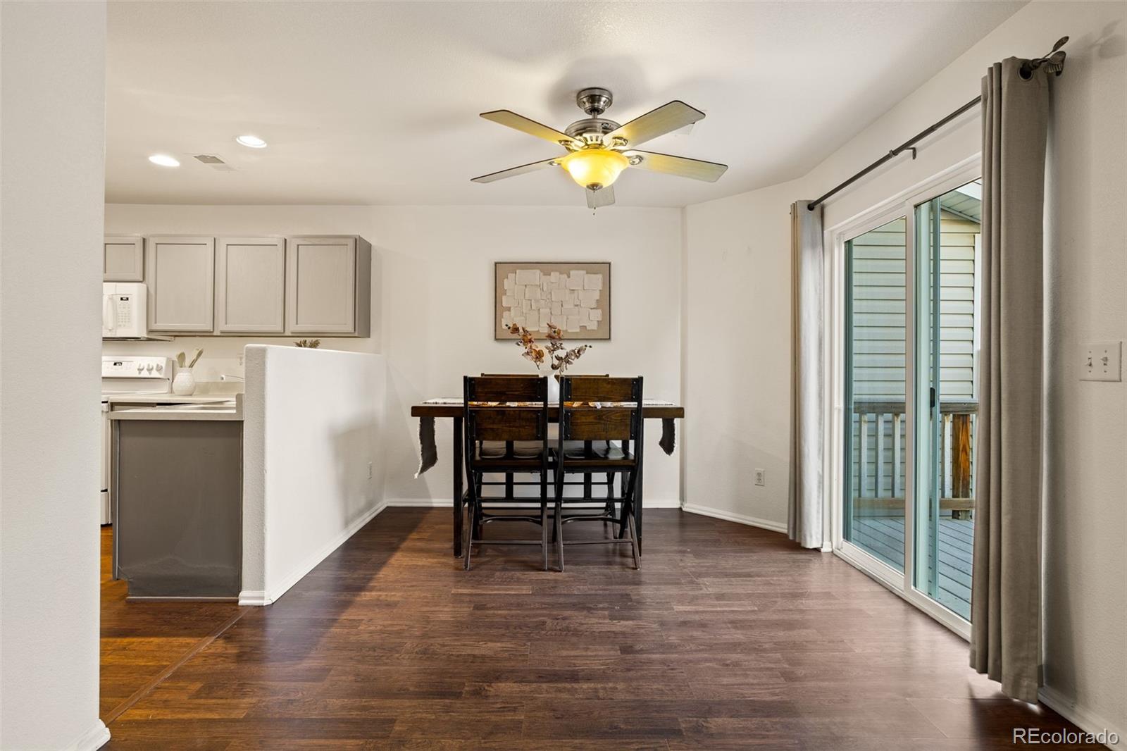 22116 E Berry Place, Aurora, CO 80015, 3 Bedrooms Bedrooms, ,3 BathroomsBathrooms,Residential,For Sale,Berry,REC3877995