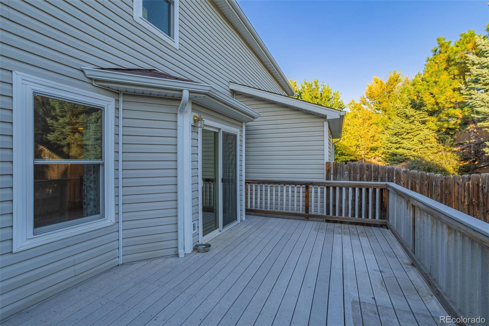 22116 E Berry Place, Aurora, CO 80015, 3 Bedrooms Bedrooms, ,3 BathroomsBathrooms,Residential,For Sale,Berry,REC3877995