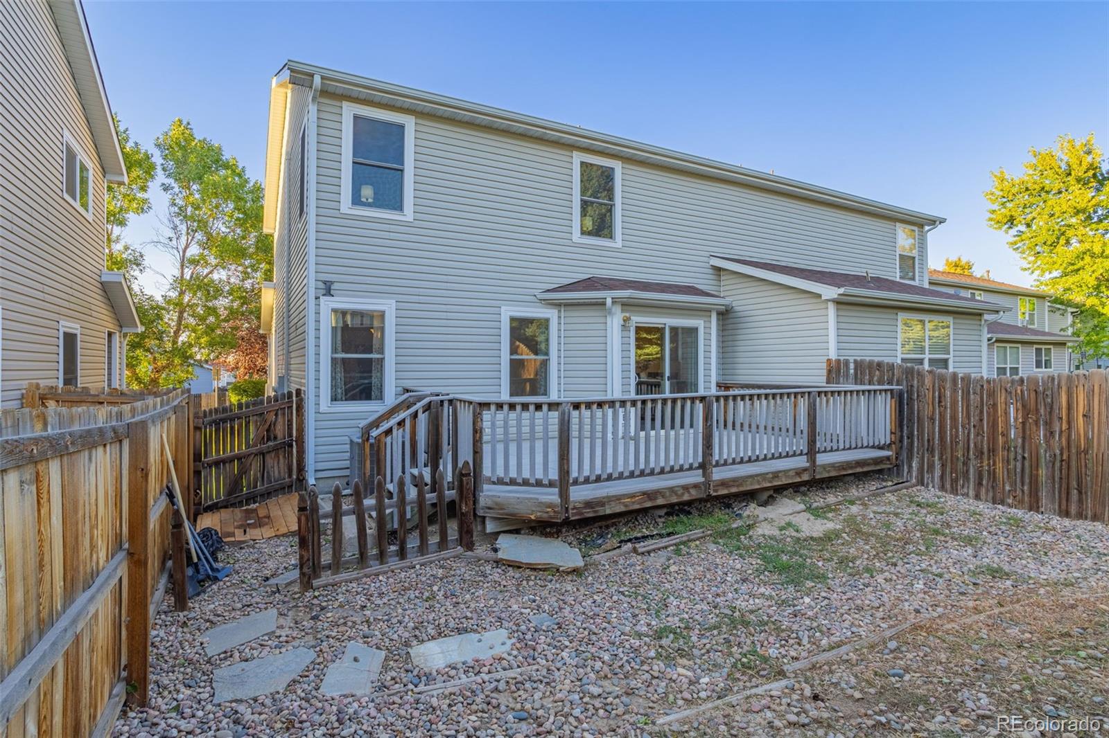 22116 E Berry Place, Aurora, CO 80015, 3 Bedrooms Bedrooms, ,3 BathroomsBathrooms,Residential,For Sale,Berry,REC3877995