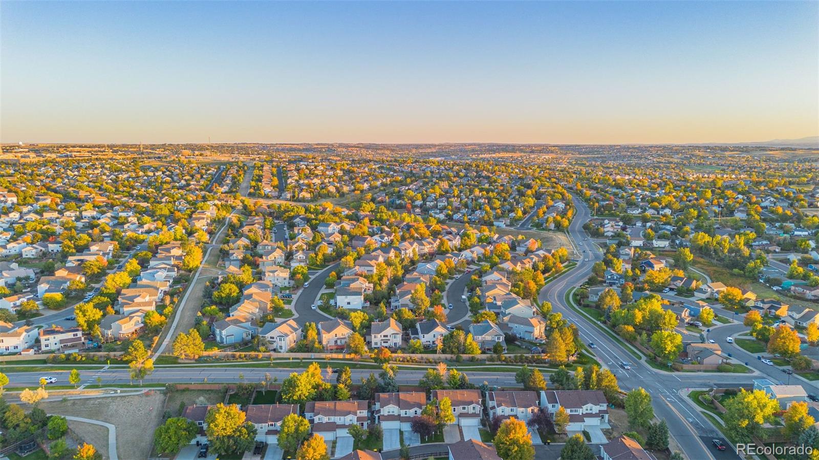 22116 E Berry Place, Aurora, CO 80015, 3 Bedrooms Bedrooms, ,3 BathroomsBathrooms,Residential,For Sale,Berry,REC3877995