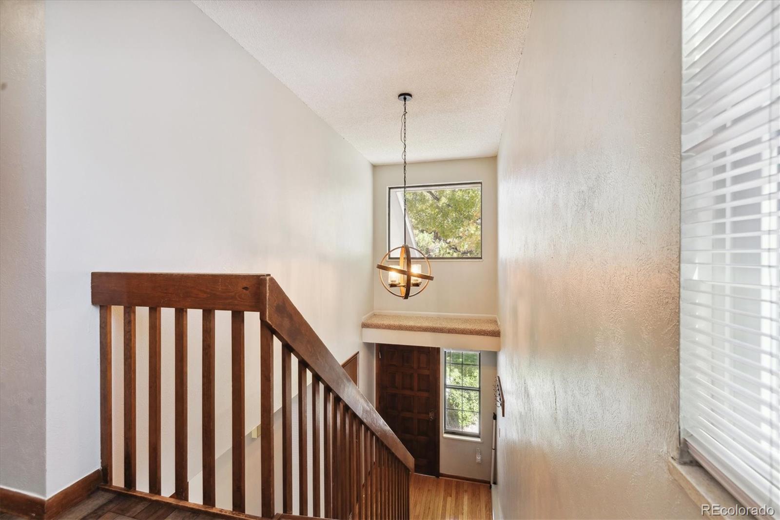 13925 Oxford Place, Aurora, CO 80014, 3 Bedrooms Bedrooms, ,3 BathroomsBathrooms,Residential,For Sale,Oxford,REC2655976