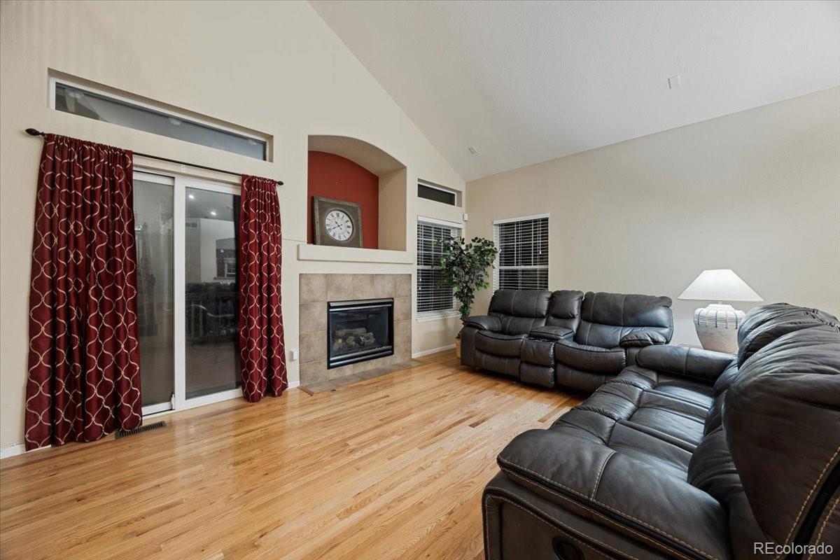 20782 Girard Drive, Aurora, CO 80013, 4 Bedrooms Bedrooms, ,4 BathroomsBathrooms,Residential,For Sale,Girard,REC7864186
