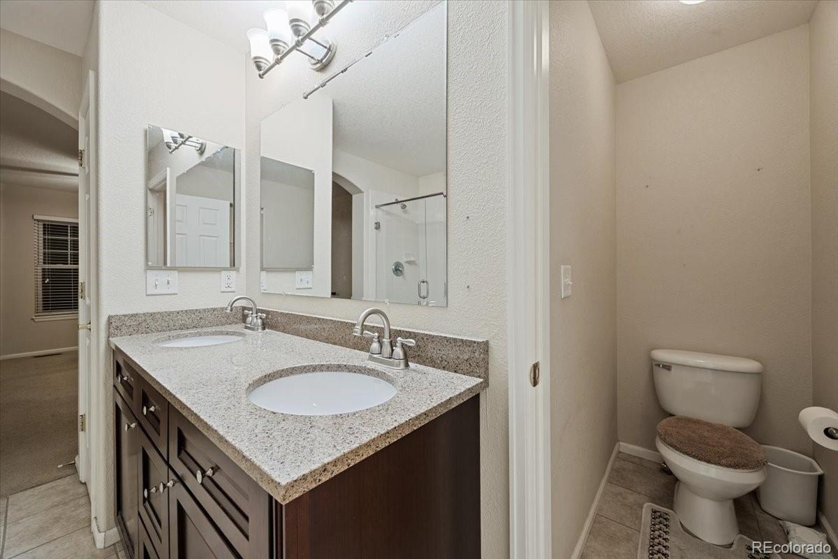20782 Girard Drive, Aurora, CO 80013, 4 Bedrooms Bedrooms, ,4 BathroomsBathrooms,Residential,For Sale,Girard,REC7864186