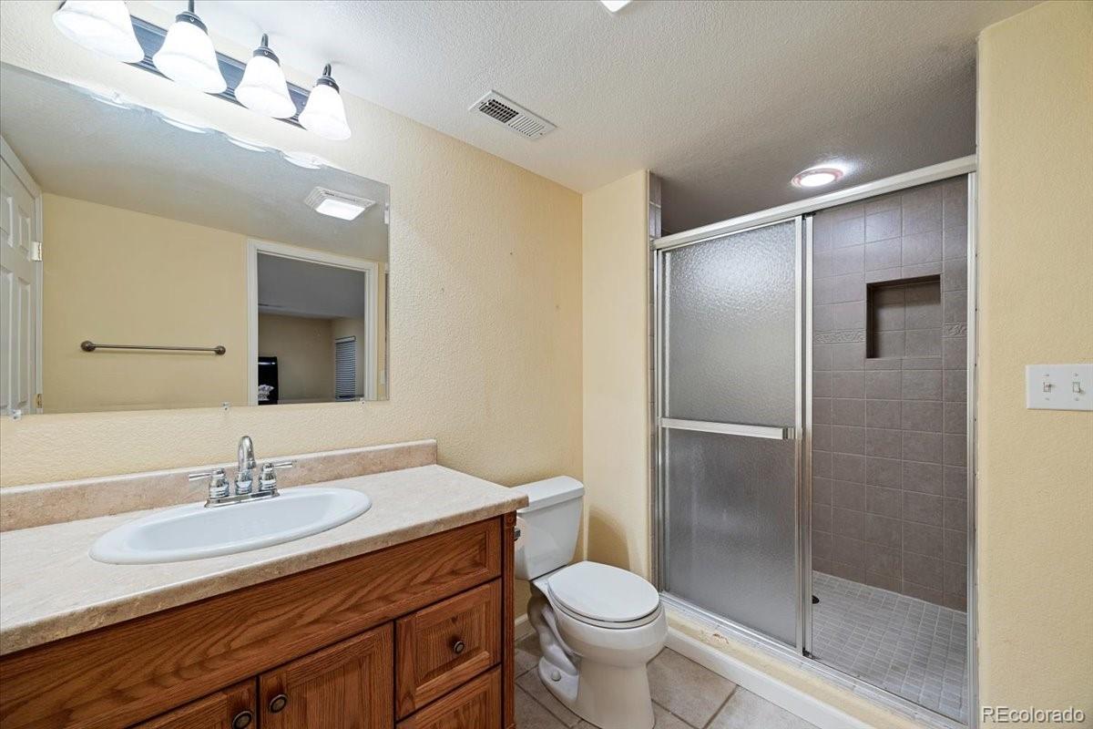 20782 Girard Drive, Aurora, CO 80013, 4 Bedrooms Bedrooms, ,4 BathroomsBathrooms,Residential,For Sale,Girard,REC7864186