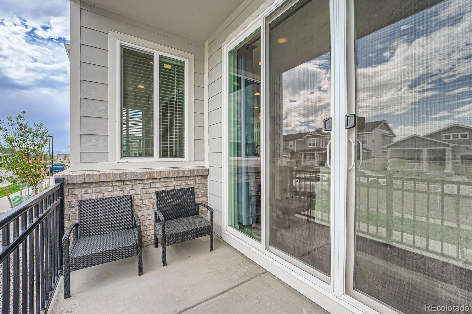 24251 41st Avenue, Aurora, CO 80019, 3 Bedrooms Bedrooms, ,3 BathroomsBathrooms,Residential,For Sale,41st,REC6963218