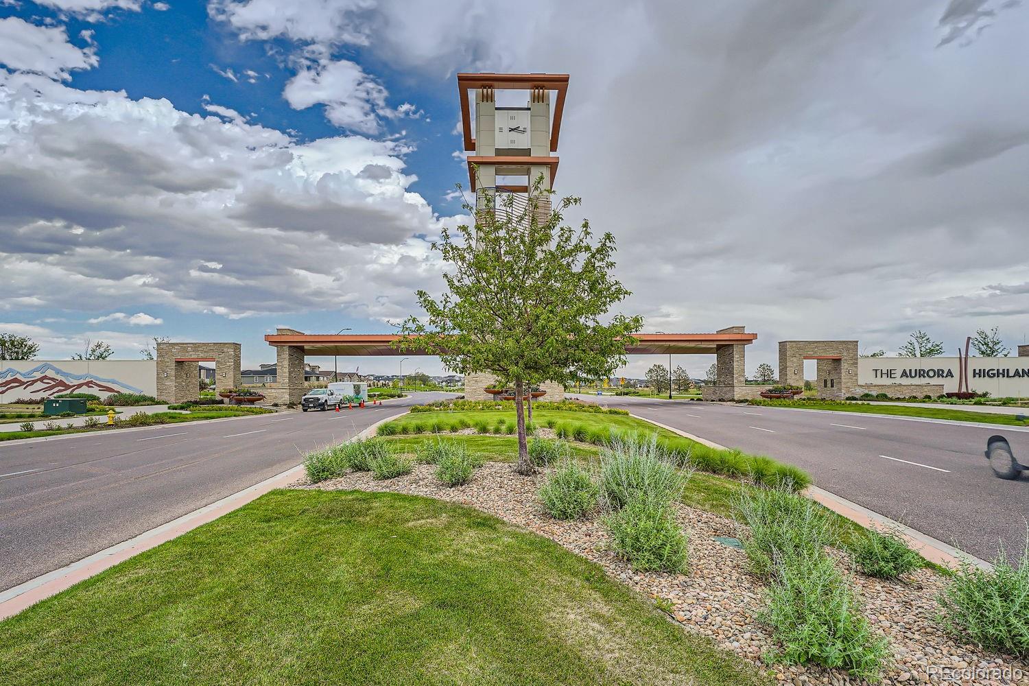 24251 41st Avenue, Aurora, CO 80019, 3 Bedrooms Bedrooms, ,3 BathroomsBathrooms,Residential,For Sale,41st,REC6963218