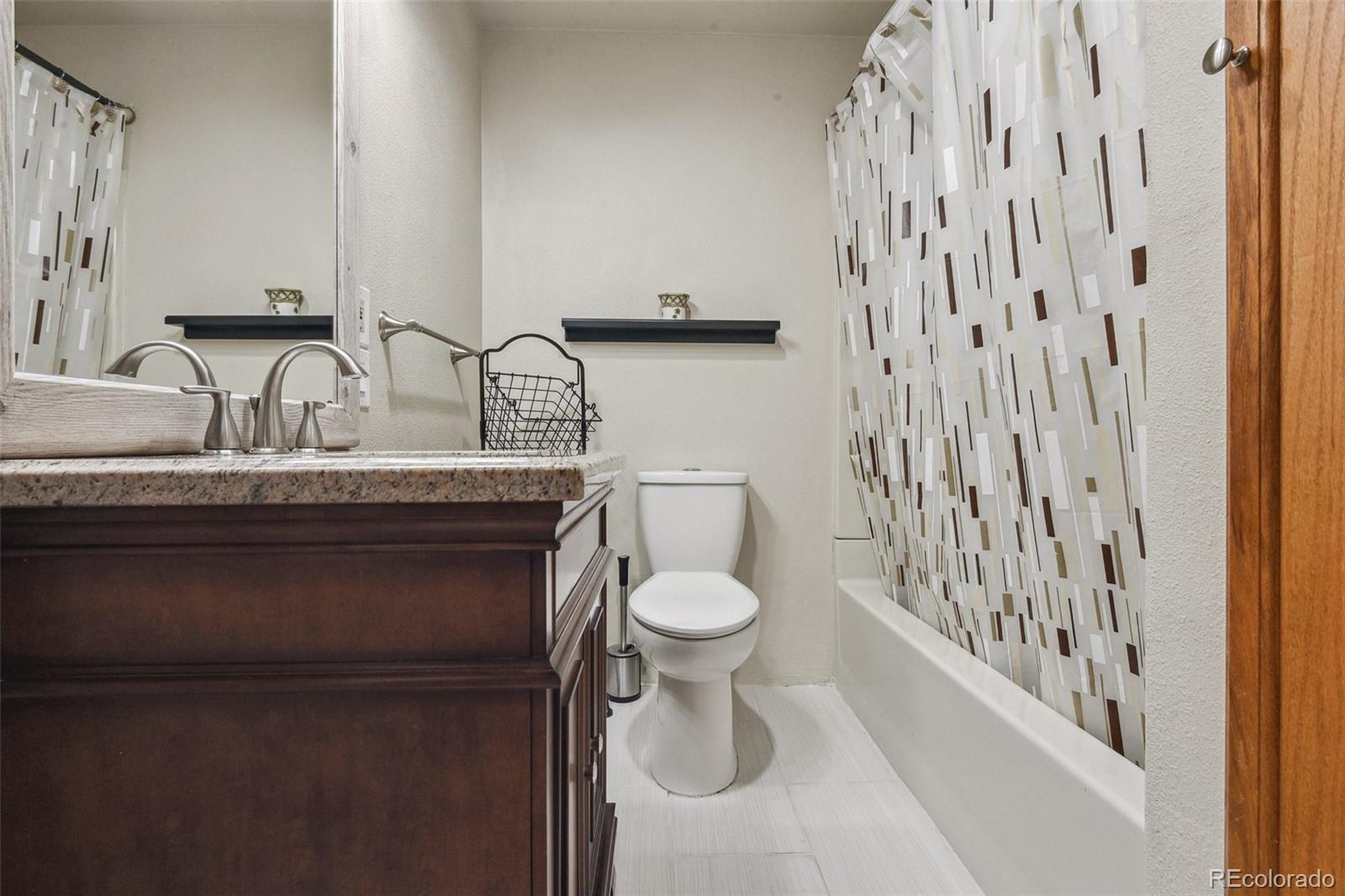 8382 W Nichols Avenue, Littleton, CO 80128, 6 Bedrooms Bedrooms, ,5 BathroomsBathrooms,Residential,For Sale,Nichols,REC6769211