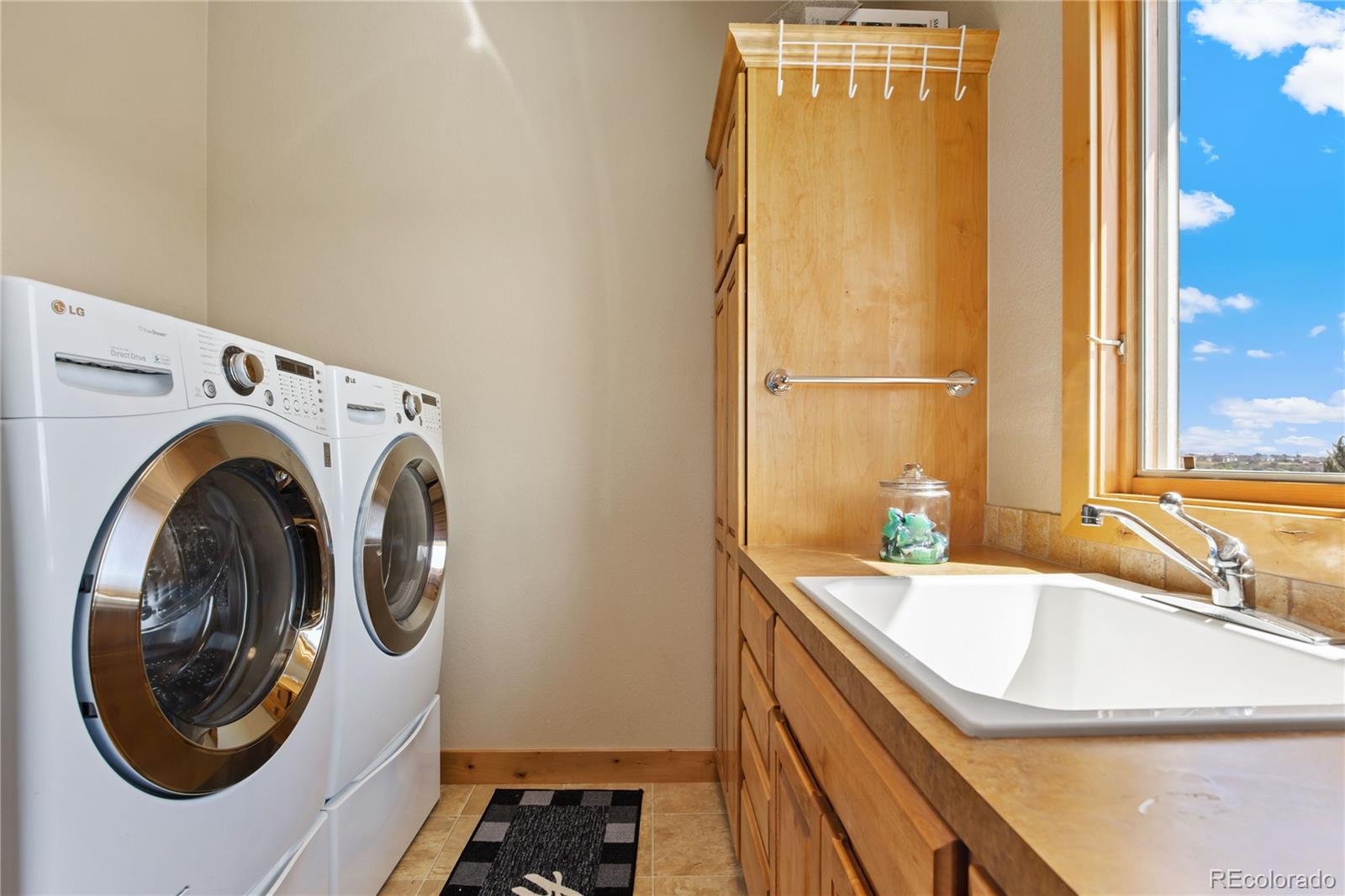 1029 Charlotte Court, Loveland, CO 80537, 4 Bedrooms Bedrooms, ,4 BathroomsBathrooms,Residential,For Sale,Charlotte,REC4595210