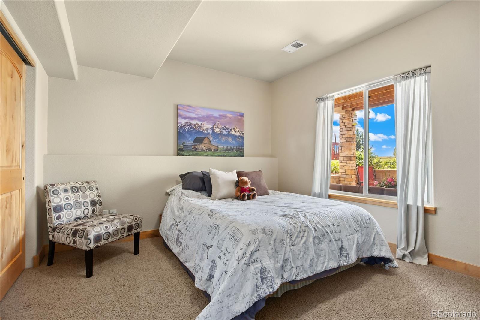 1029 Charlotte Court, Loveland, CO 80537, 4 Bedrooms Bedrooms, ,4 BathroomsBathrooms,Residential,For Sale,Charlotte,REC4595210