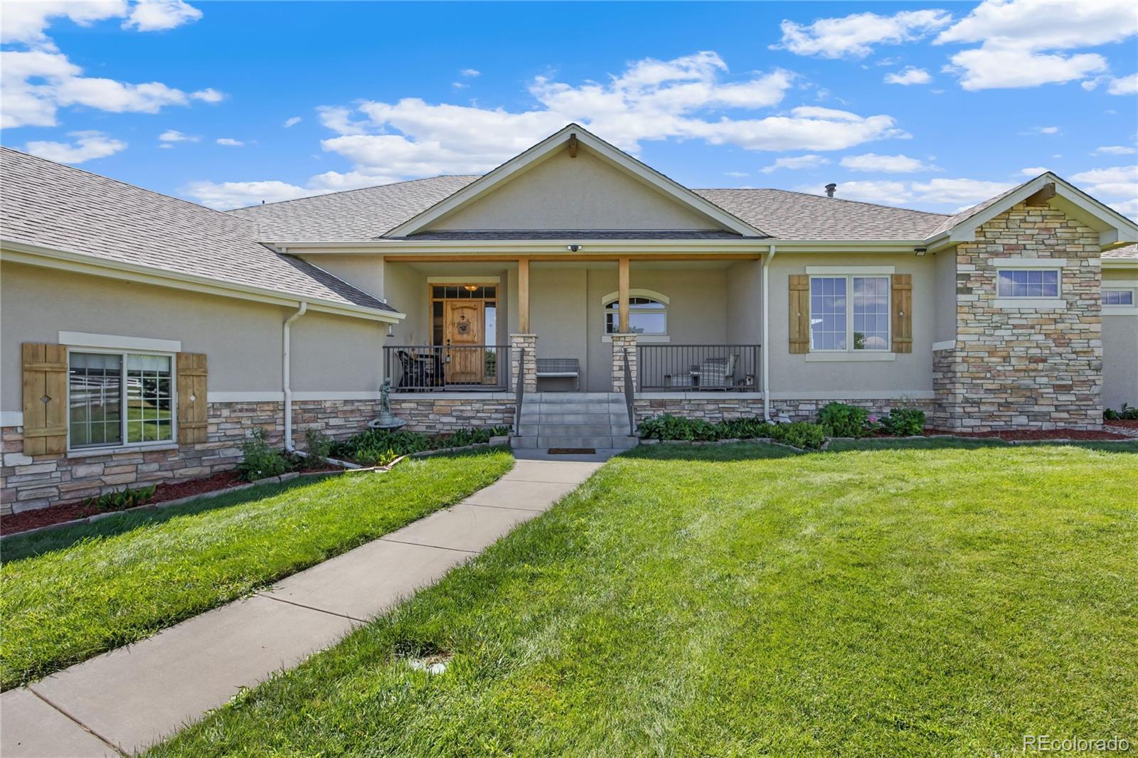 1029 Charlotte Court, Loveland, CO 80537, 4 Bedrooms Bedrooms, ,4 BathroomsBathrooms,Residential,For Sale,Charlotte,REC4595210