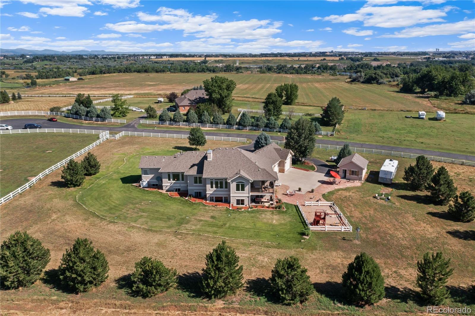 1029 Charlotte Court, Loveland, CO 80537, 4 Bedrooms Bedrooms, ,4 BathroomsBathrooms,Residential,For Sale,Charlotte,REC4595210