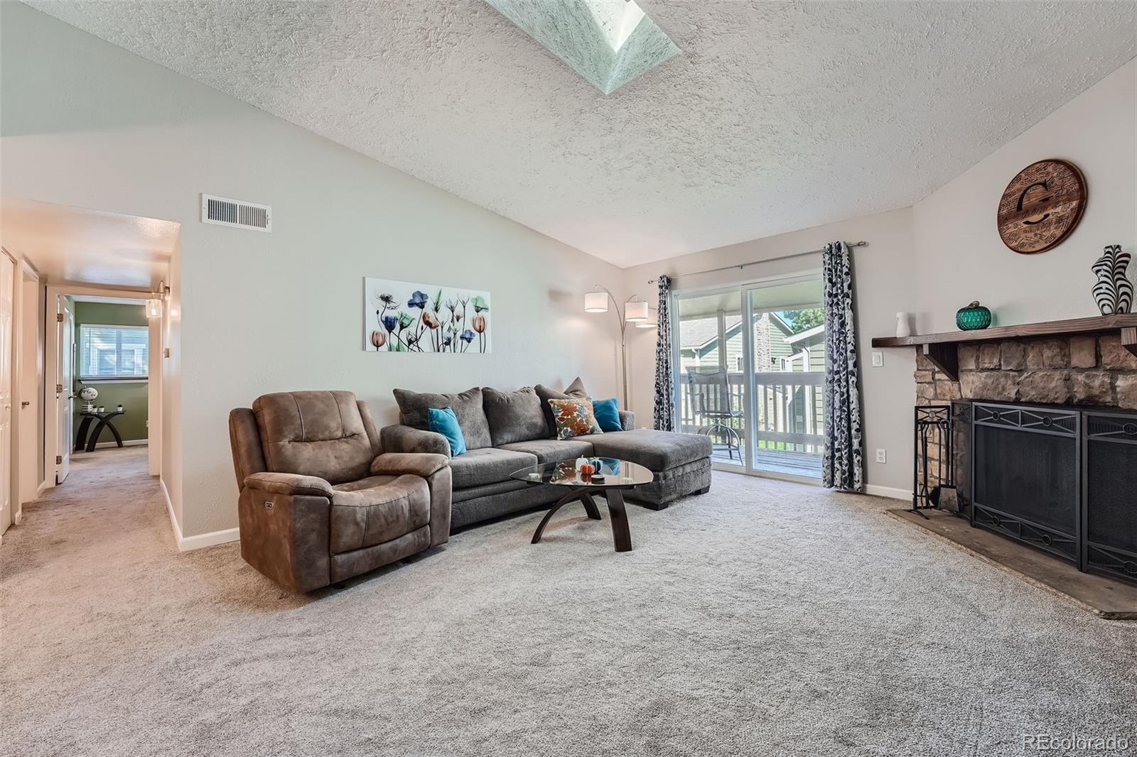 3452 Eagle Street #201, Aurora, CO 80014, 2 Bedrooms Bedrooms, ,2 BathroomsBathrooms,Residential,For Sale,Eagle,REC4593748