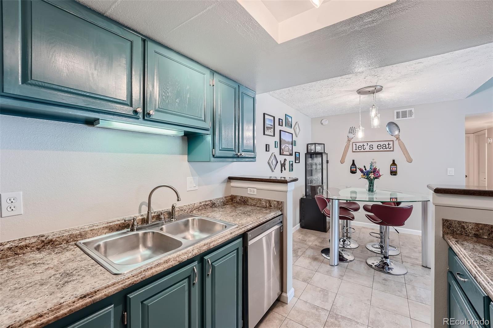 3452 Eagle Street #201, Aurora, CO 80014, 2 Bedrooms Bedrooms, ,2 BathroomsBathrooms,Residential,For Sale,Eagle,REC4593748
