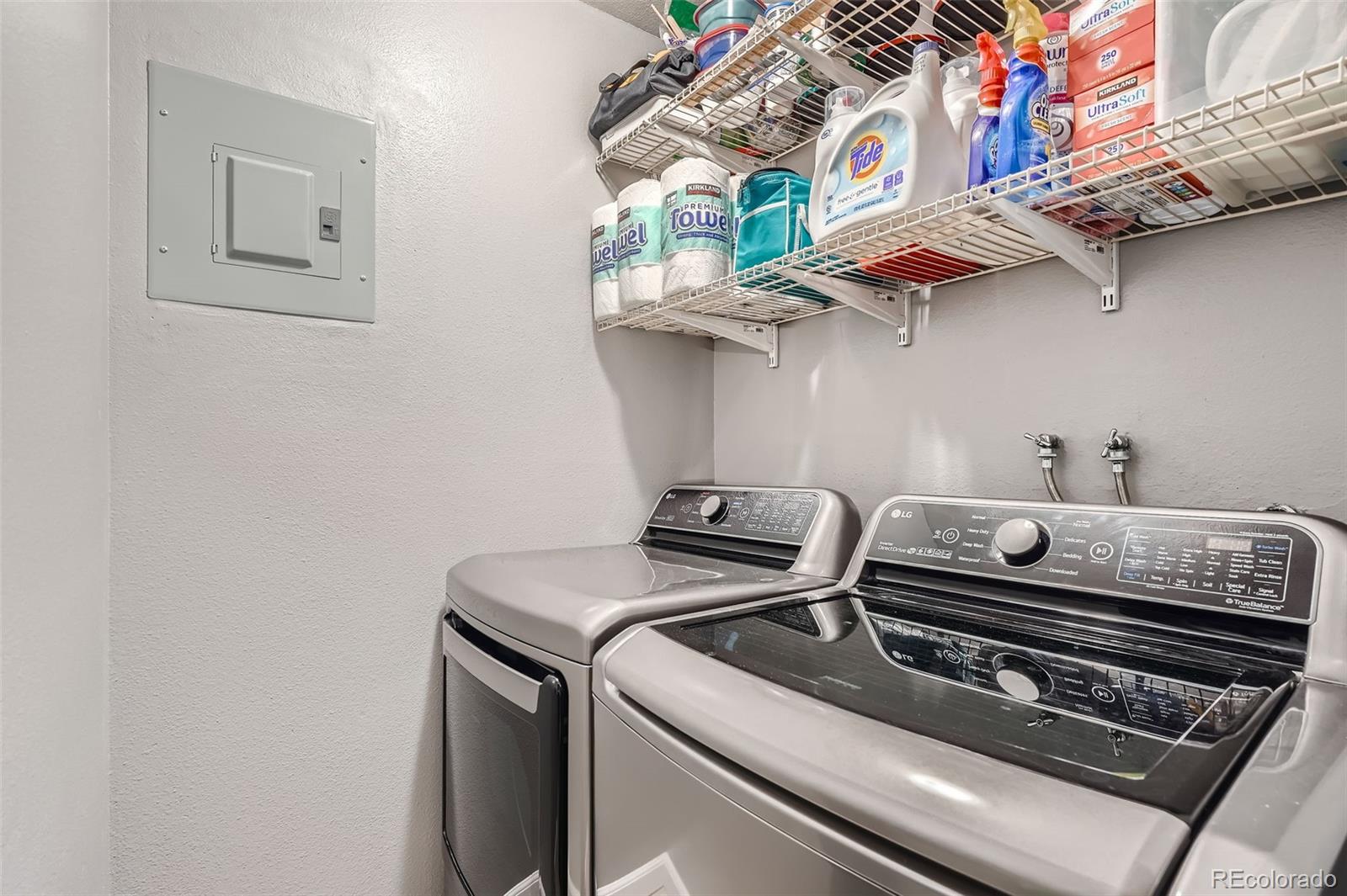 3452 Eagle Street #201, Aurora, CO 80014, 2 Bedrooms Bedrooms, ,2 BathroomsBathrooms,Residential,For Sale,Eagle,REC4593748