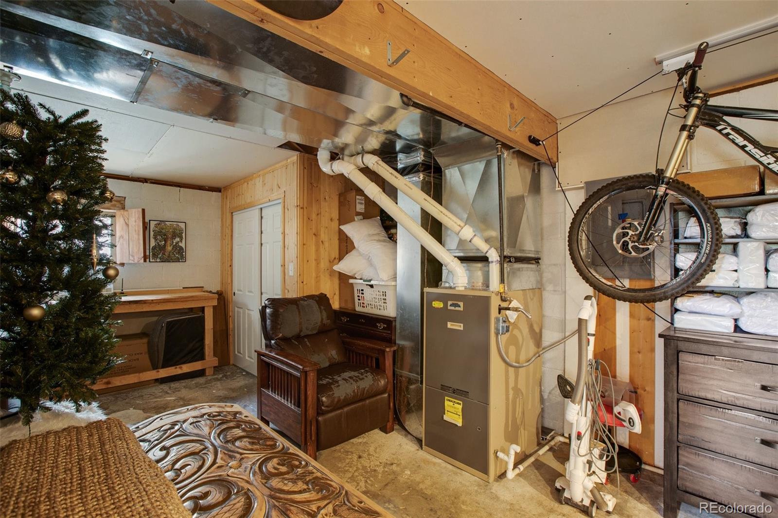 331 Copper Mountain Drive, Cripple Creek, CO 80813, 3 Bedrooms Bedrooms, ,2 BathroomsBathrooms,Residential,For Sale,Copper Mountain,REC2925446