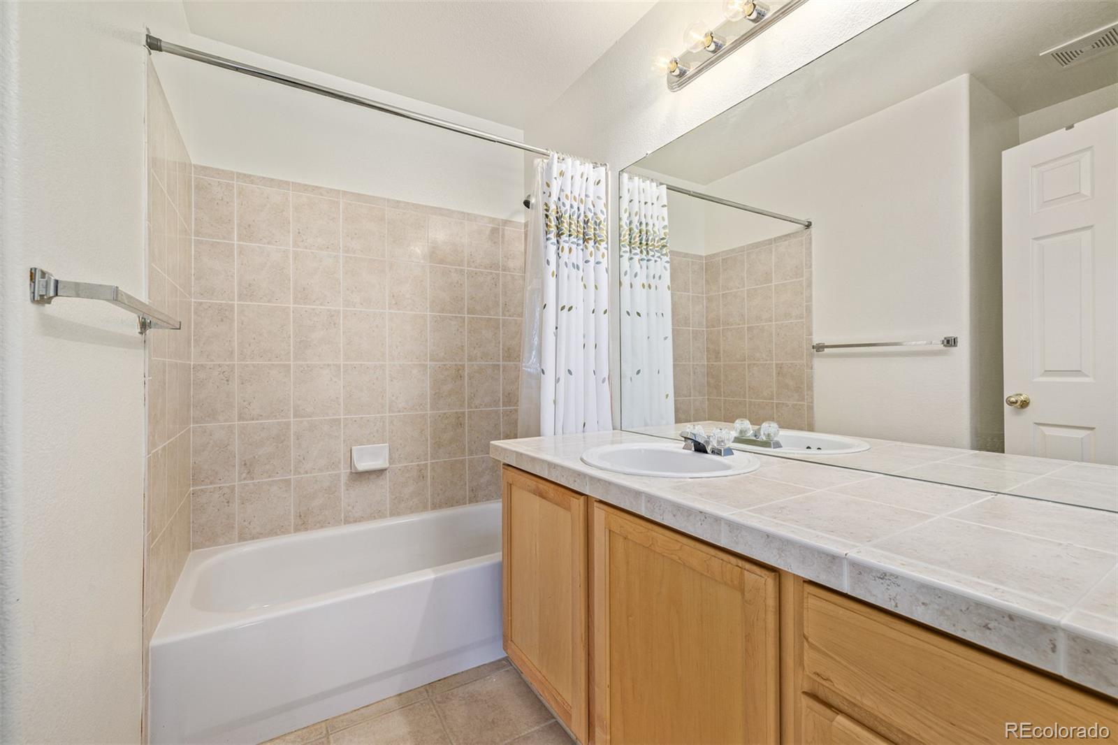 Restricted Address, Aurora, CO 80018, 3 Bedrooms Bedrooms, ,3 BathroomsBathrooms,Residential,For Sale,Navarro,REC6106200