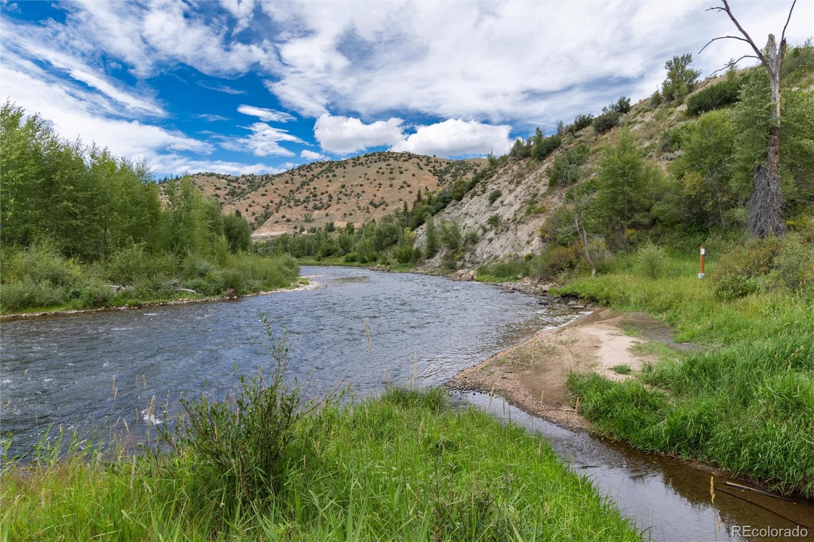 125 Main Street, Parshall, CO 80468, ,Land,For Sale,Main,REC9794337