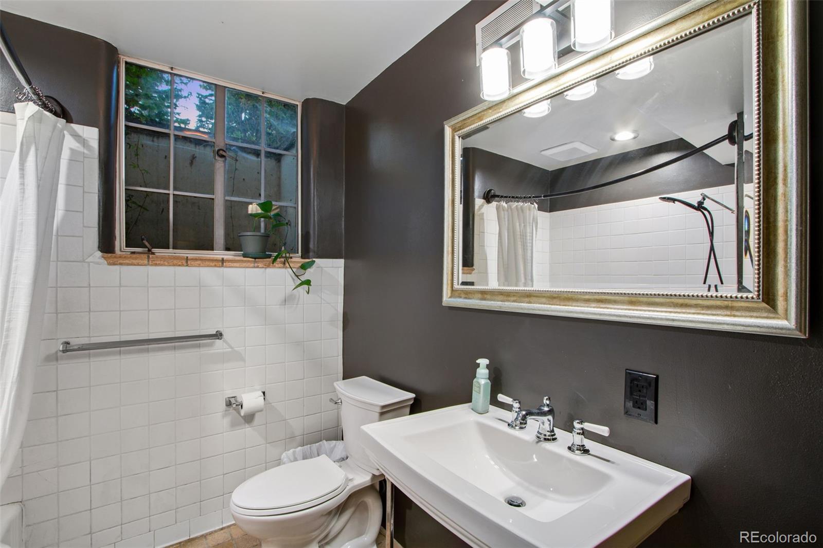 1800 23rd Avenue, Greeley, CO 80634, 5 Bedrooms Bedrooms, ,3 BathroomsBathrooms,Residential,For Sale,23rd,REC4628355