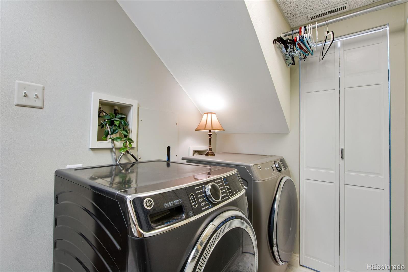 1800 23rd Avenue, Greeley, CO 80634, 5 Bedrooms Bedrooms, ,3 BathroomsBathrooms,Residential,For Sale,23rd,REC4628355