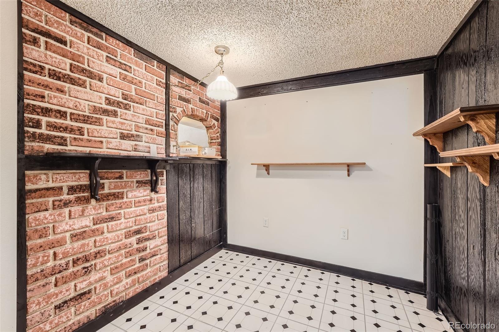 6555 Upham Street, Arvada, CO 80003, 3 Bedrooms Bedrooms, ,3 BathroomsBathrooms,Residential,For Sale,Upham,REC5854819