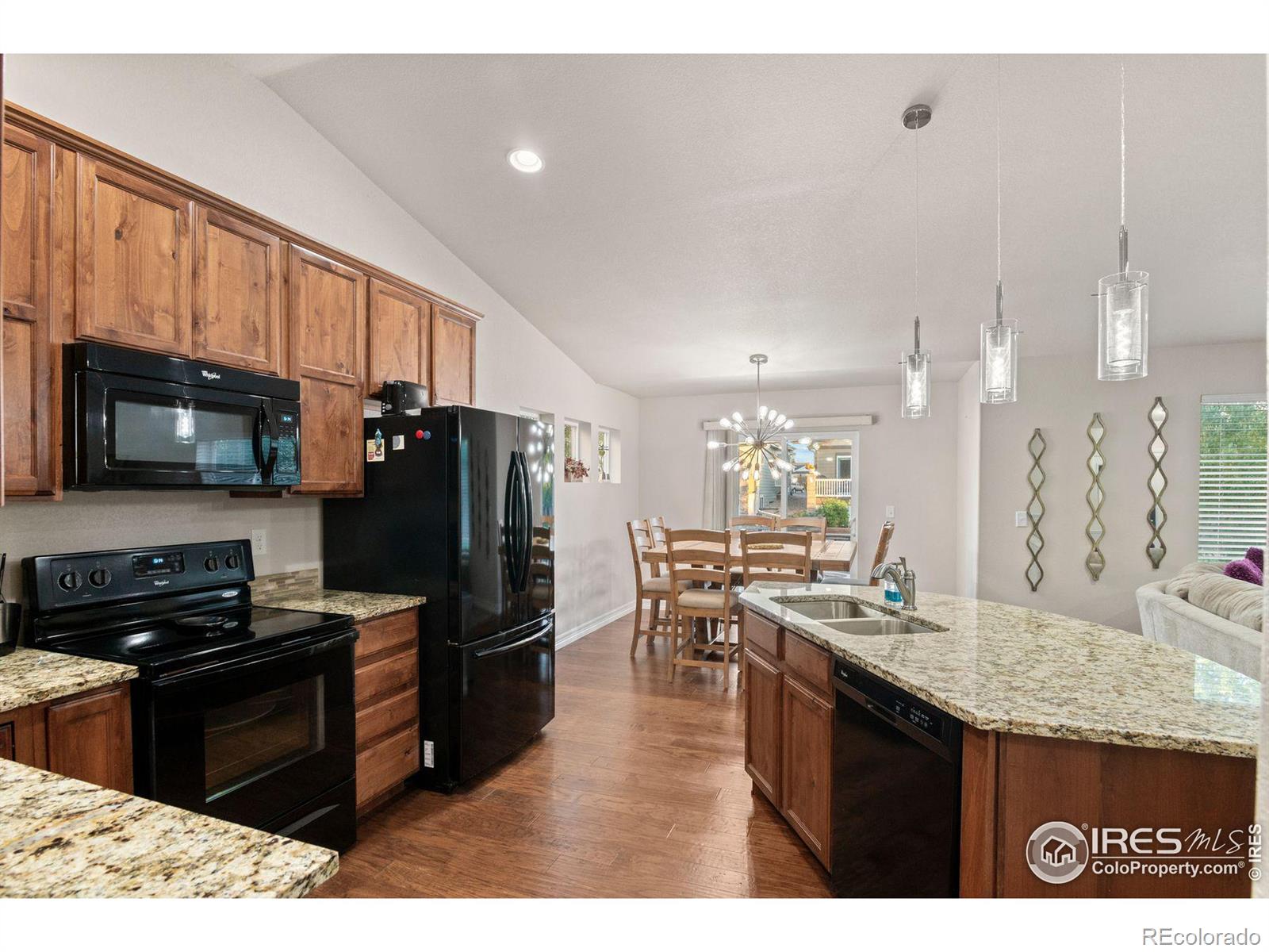 6306 14th St Rd, Greeley, CO 80634, 3 Bedrooms Bedrooms, ,2 BathroomsBathrooms,Residential,For Sale,14th,RECIR1019851