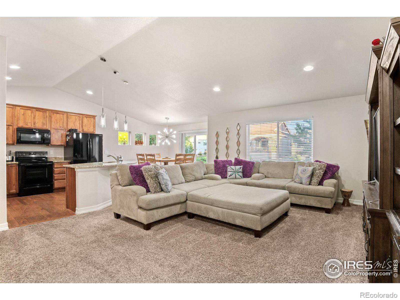 6306 14th St Rd, Greeley, CO 80634, 3 Bedrooms Bedrooms, ,2 BathroomsBathrooms,Residential,For Sale,14th,RECIR1019851