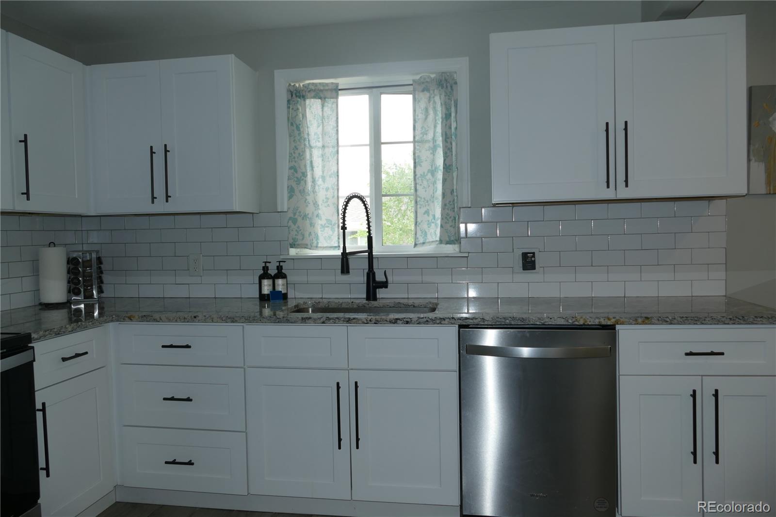 Restricted Address, Centennial, CO 80122, 3 Bedrooms Bedrooms, ,1 BathroomBathrooms,Residential,For Sale,Ash,REC3420741