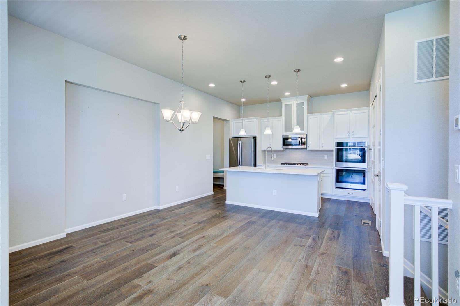 25185 Phillips Drive, Aurora, CO 80016, 2 Bedrooms Bedrooms, ,2 BathroomsBathrooms,Residential,For Sale,Phillips,REC8961740