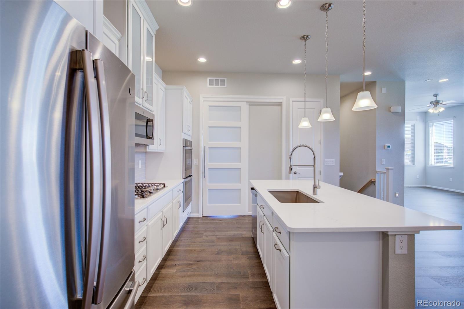 25185 Phillips Drive, Aurora, CO 80016, 2 Bedrooms Bedrooms, ,2 BathroomsBathrooms,Residential,For Sale,Phillips,REC8961740