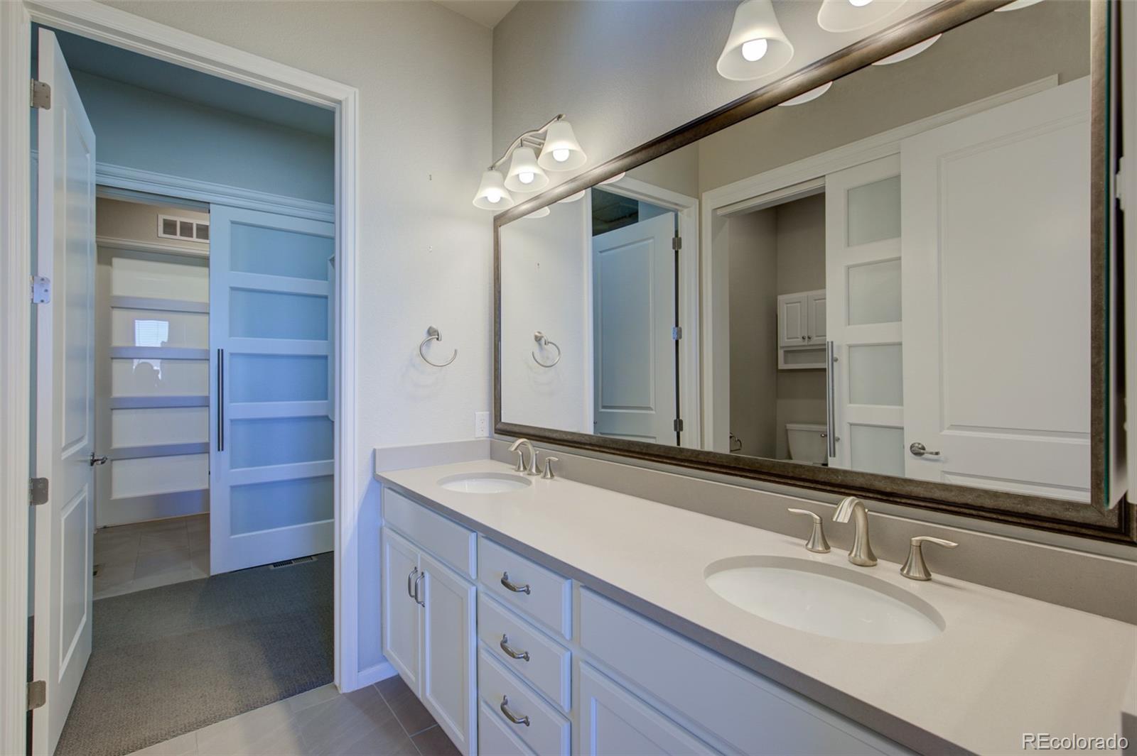 25185 Phillips Drive, Aurora, CO 80016, 2 Bedrooms Bedrooms, ,2 BathroomsBathrooms,Residential,For Sale,Phillips,REC8961740