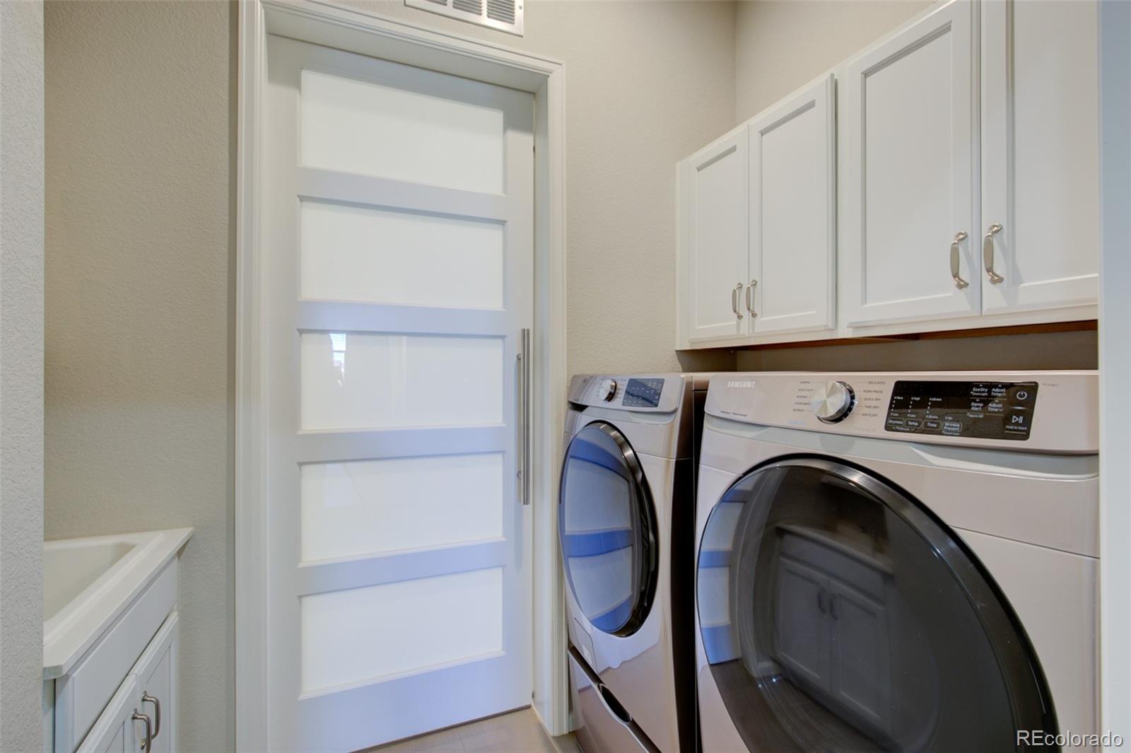 25185 Phillips Drive, Aurora, CO 80016, 2 Bedrooms Bedrooms, ,2 BathroomsBathrooms,Residential,For Sale,Phillips,REC8961740