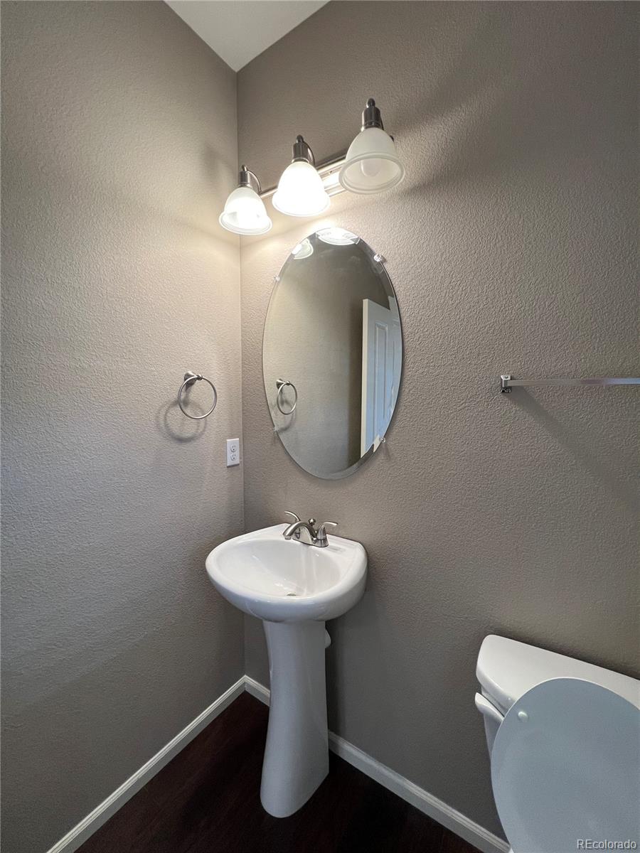 23429 Briarwood Place, Aurora, CO 80016, 4 Bedrooms Bedrooms, ,3 BathroomsBathrooms,Residential,For Sale,Briarwood,REC5956340