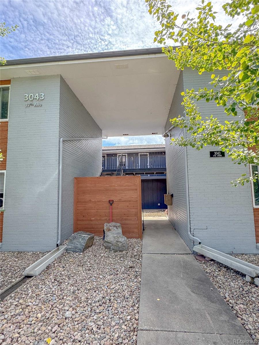 3043 17th Avenue, Longmont, CO 80503, ,Commercial,For Sale,17th,REC1935083